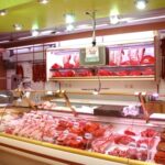 EN CAÍDA LIBRE: el consumo de carne se desplomó un 18,5% en marzo. Así lo indica un informe de la Cámara de la Industria y el Comercio de Carnes.