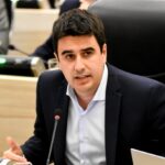 «El objetivo del gobierno nacional es mantener a la Argentina en un estado de recesión brutal» dice el diputado nacional Eduardo Toniolli de recorrida por la región